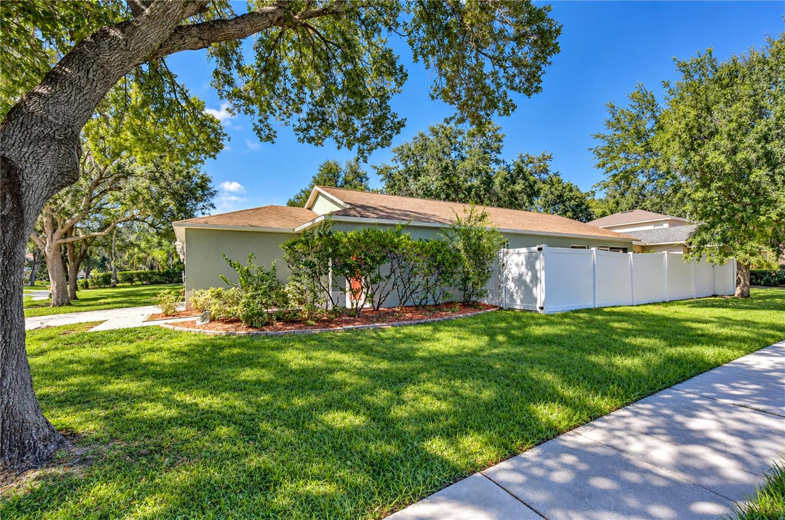 8736 MORRISON OAKS CT — photo 48
