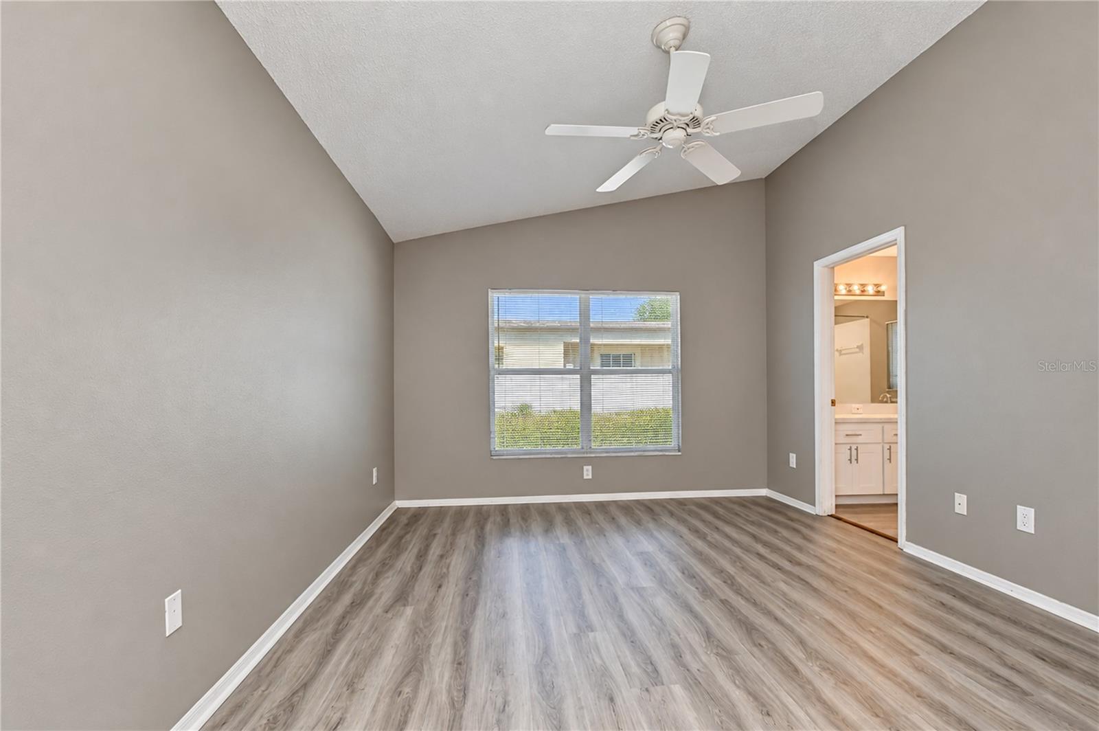8736 MORRISON OAKS CT — photo 23