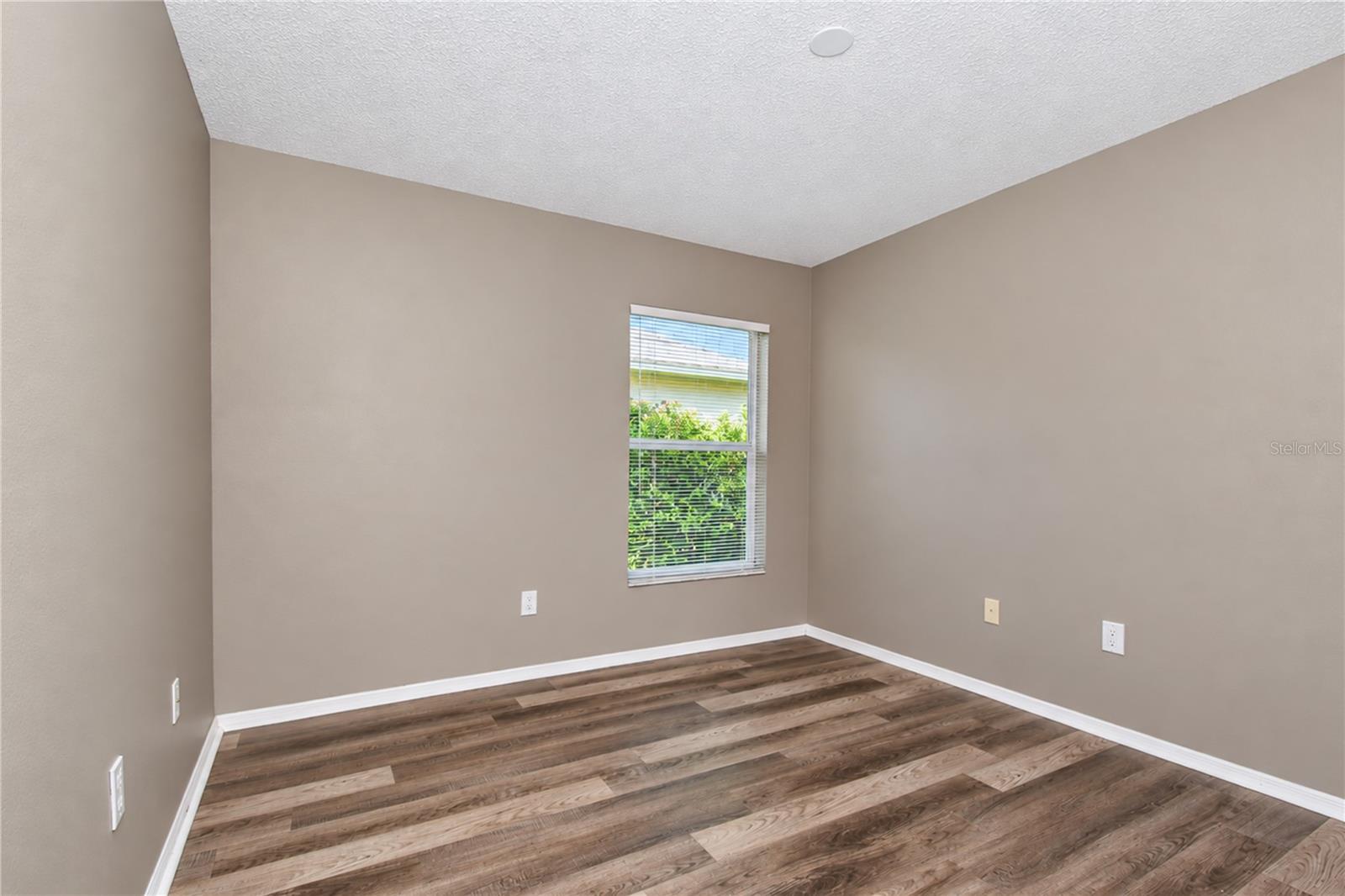 8736 MORRISON OAKS CT — photo 33