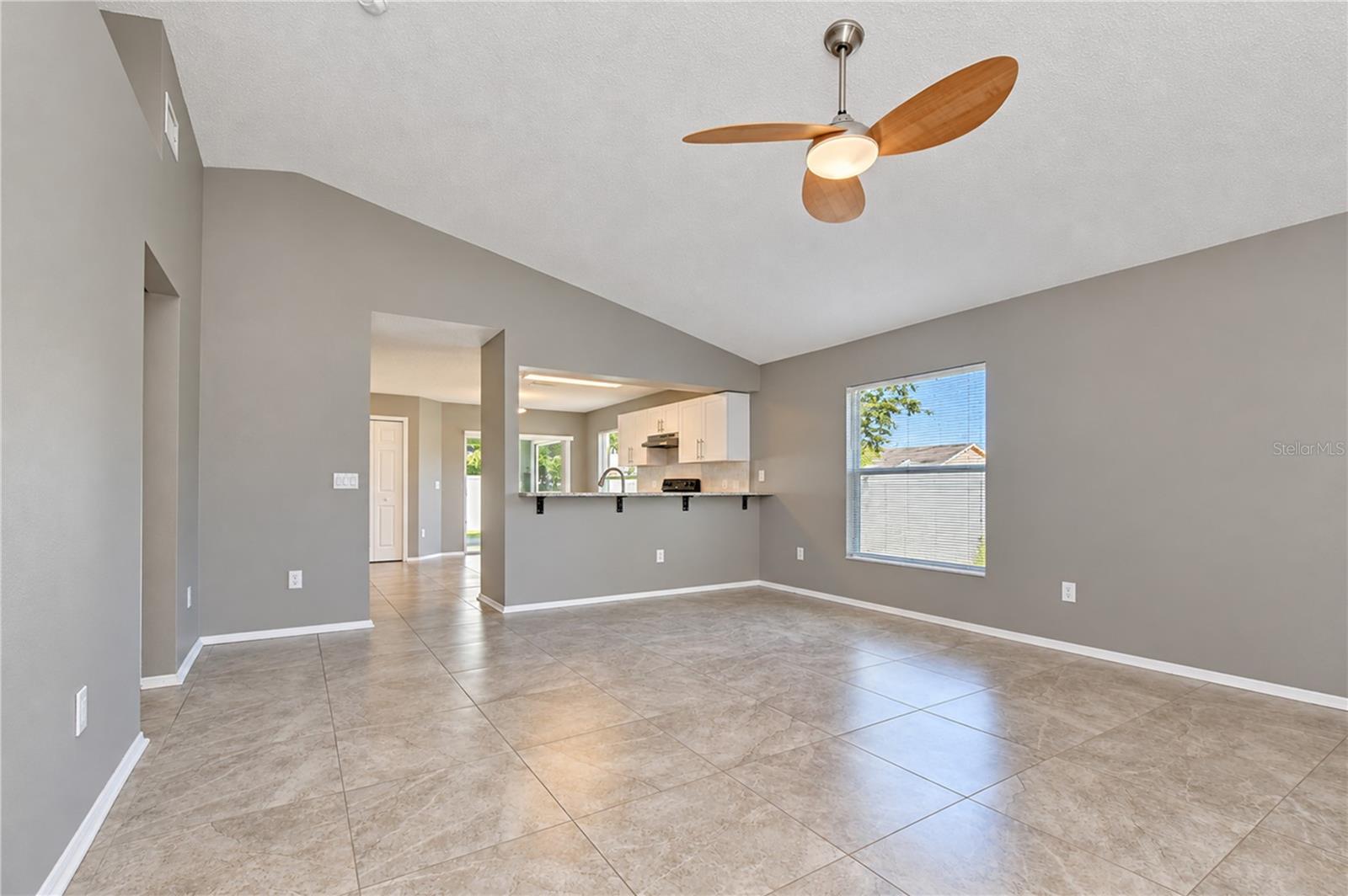 8736 MORRISON OAKS CT — photo 11
