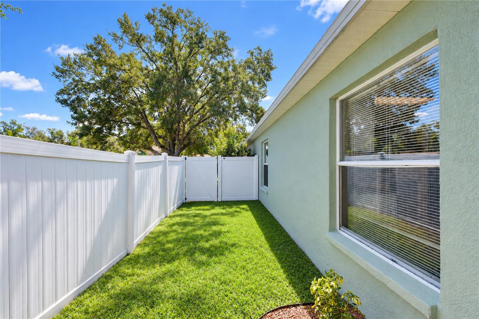 8736 MORRISON OAKS CT — photo 43