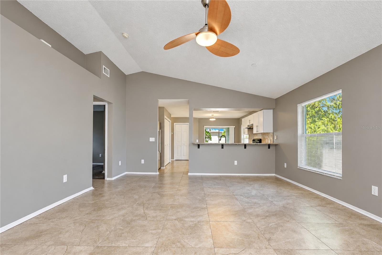 8736 MORRISON OAKS CT — photo 10
