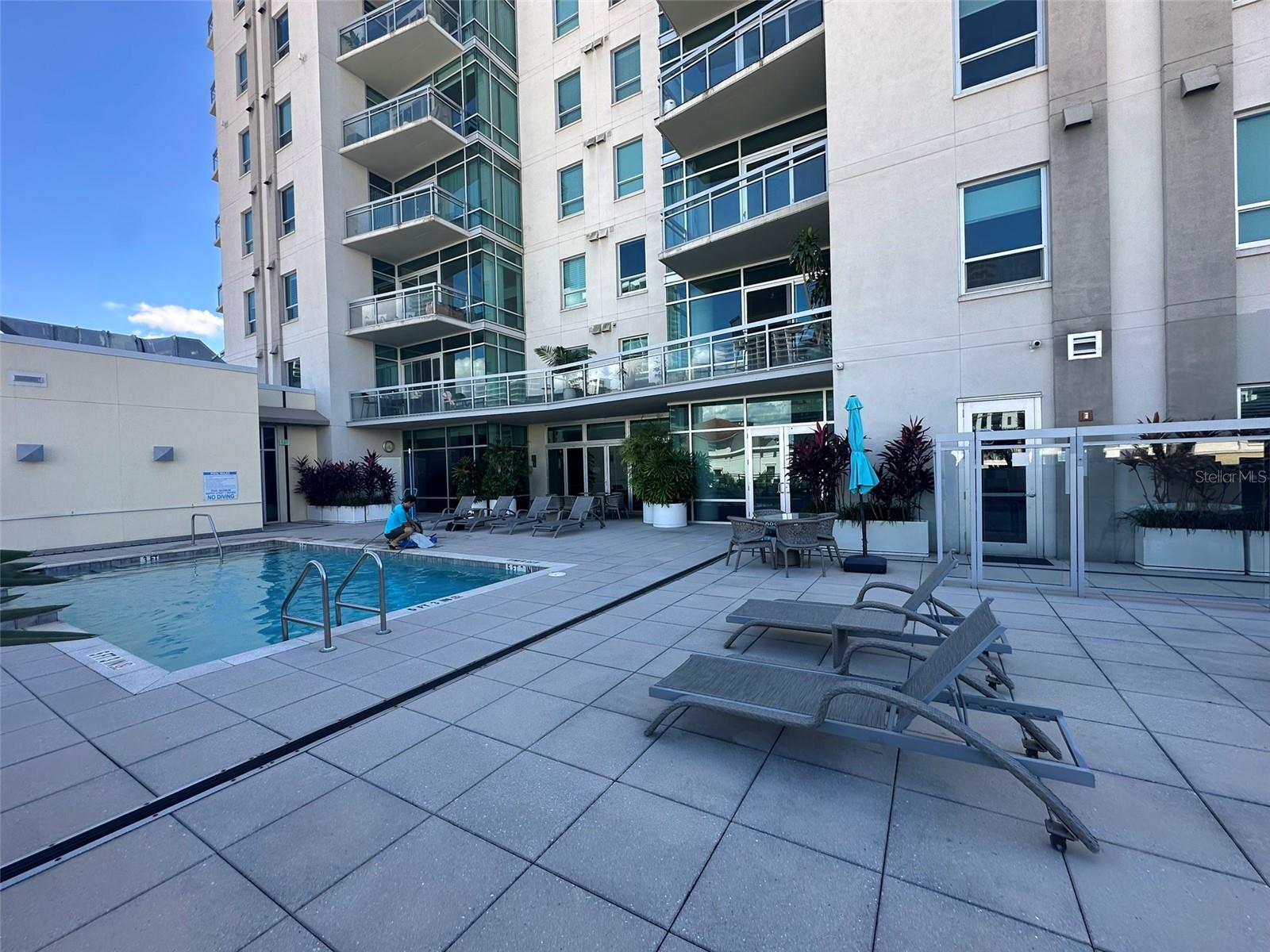400 4TH AVE S #1207 — photo 50