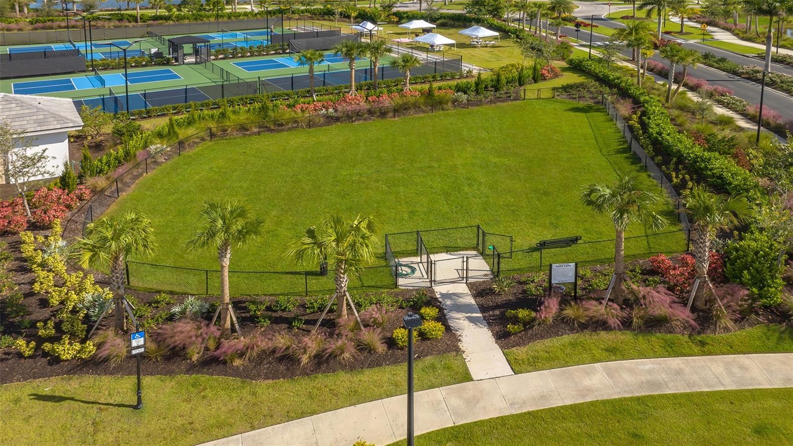 3007 TRAMONTO CT — photo 40