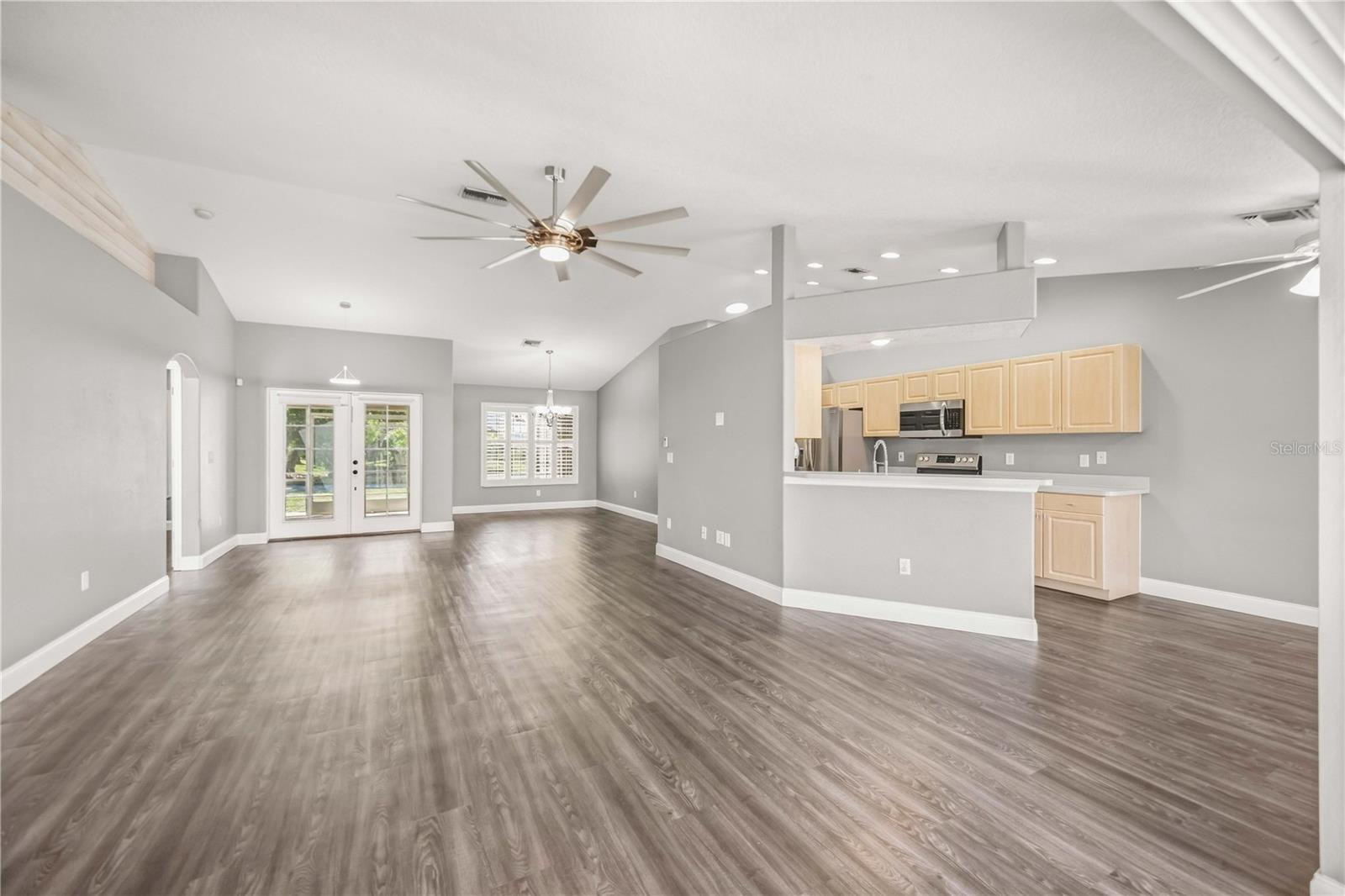 2671 SERPULA RD — photo 10