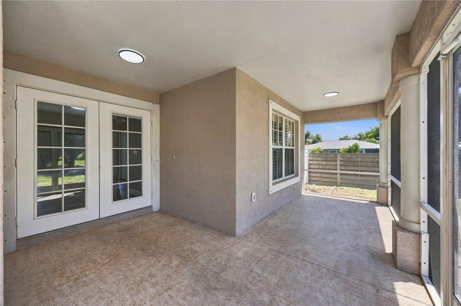 2671 SERPULA RD — photo 4