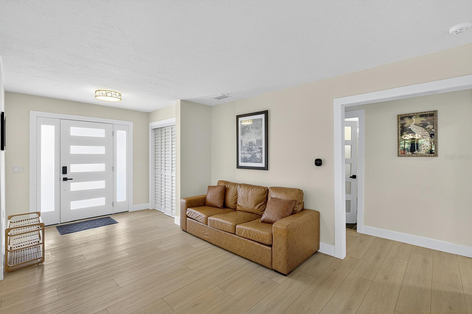 3455 ANGLIN DR — photo 8