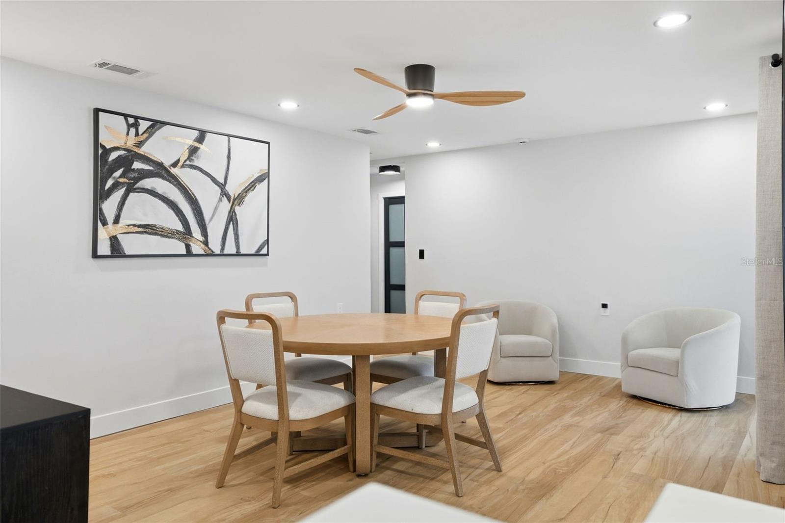 330 PATICA RD NE — photo 18