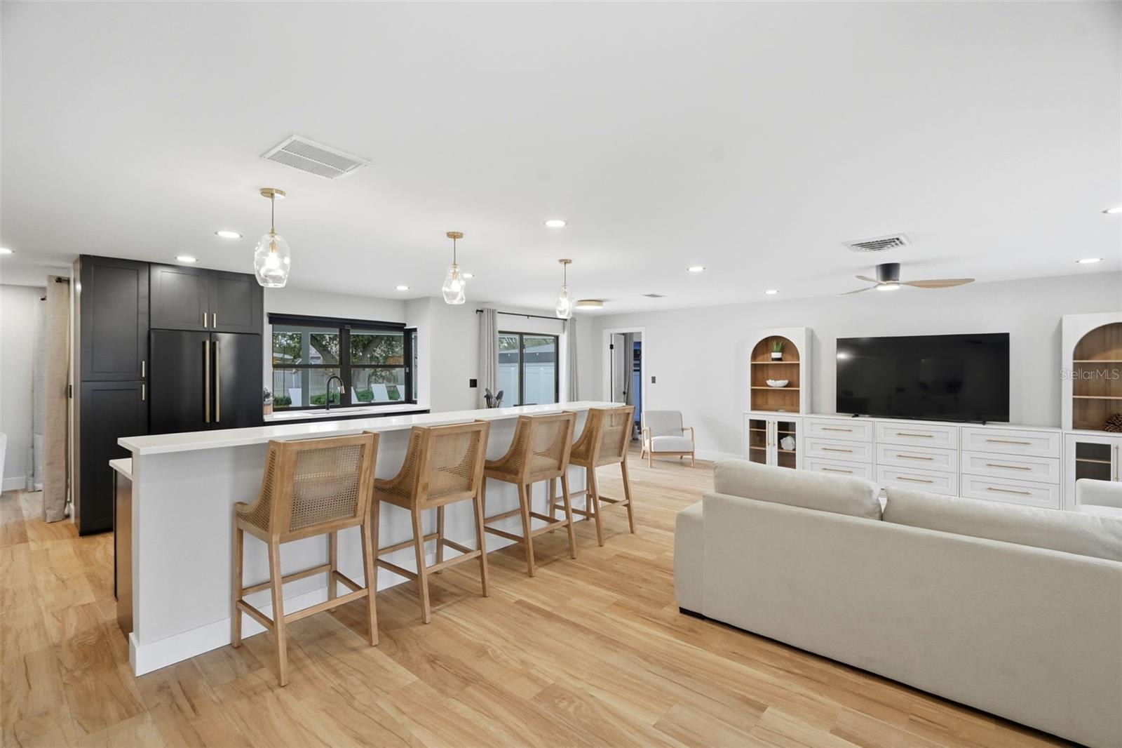 330 PATICA RD NE — photo 7