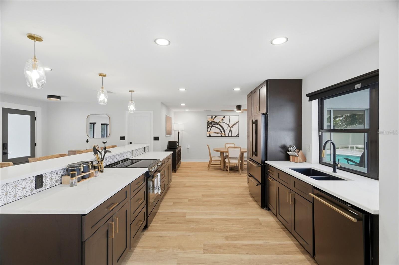 330 PATICA RD NE — photo 13