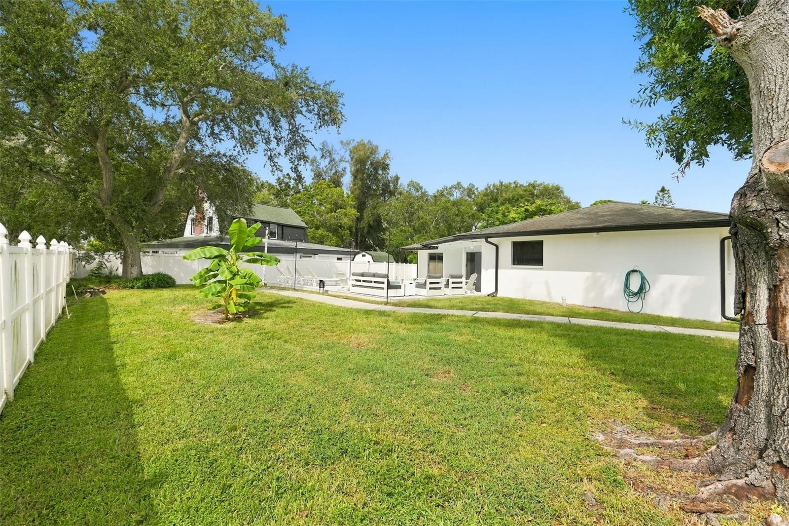 330 PATICA RD NE — photo 34