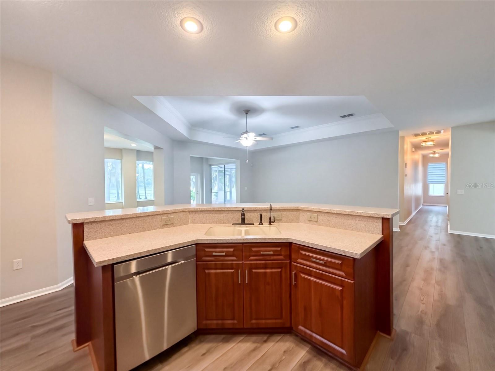 219 WILLOW BEND PKWY — photo 7