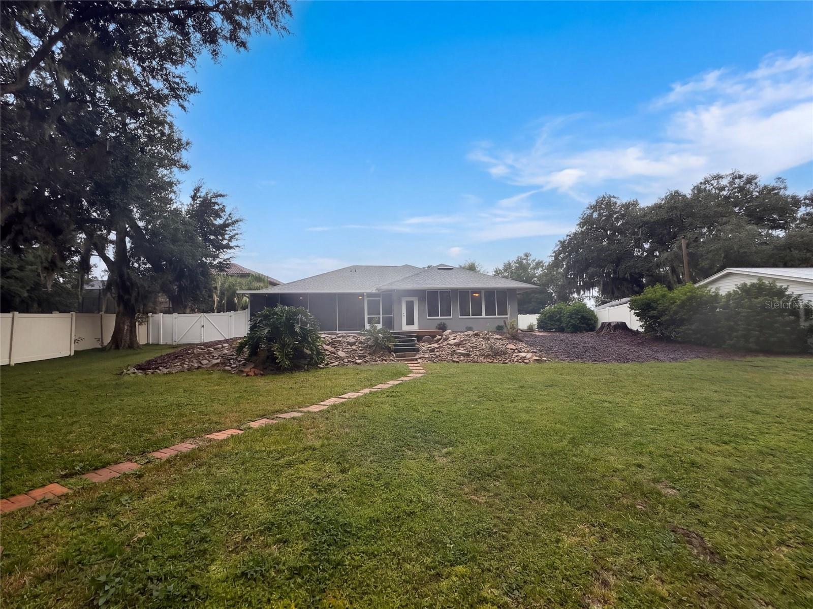219 WILLOW BEND PKWY — photo 24