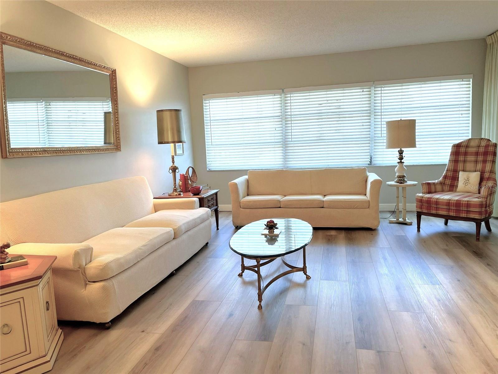 100 BLUFF VIEW DR #211A — photo 12
