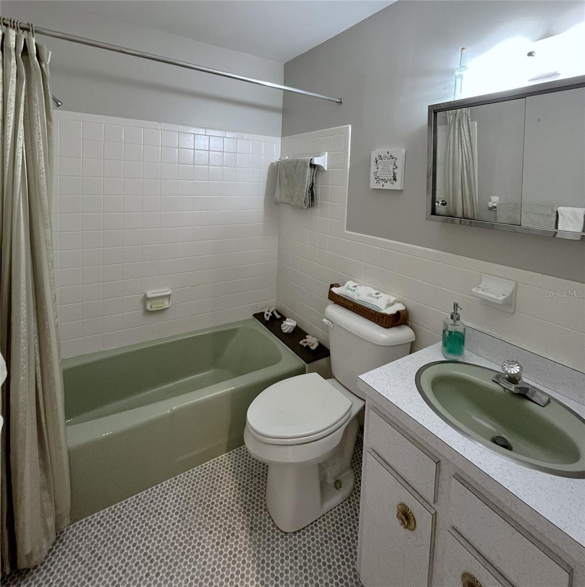 100 BLUFF VIEW DR #211A — photo 15