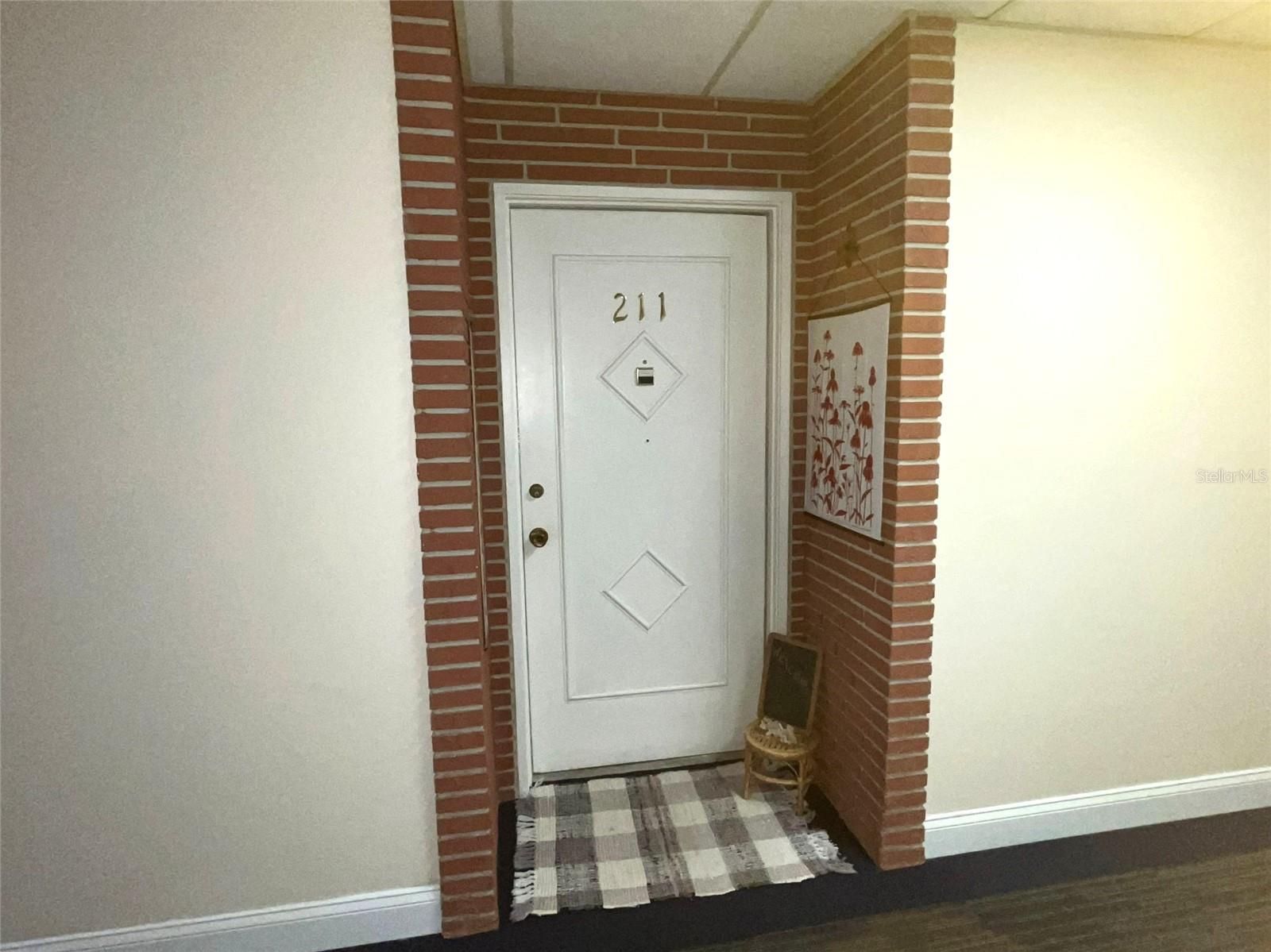 100 BLUFF VIEW DR #211A — photo 4