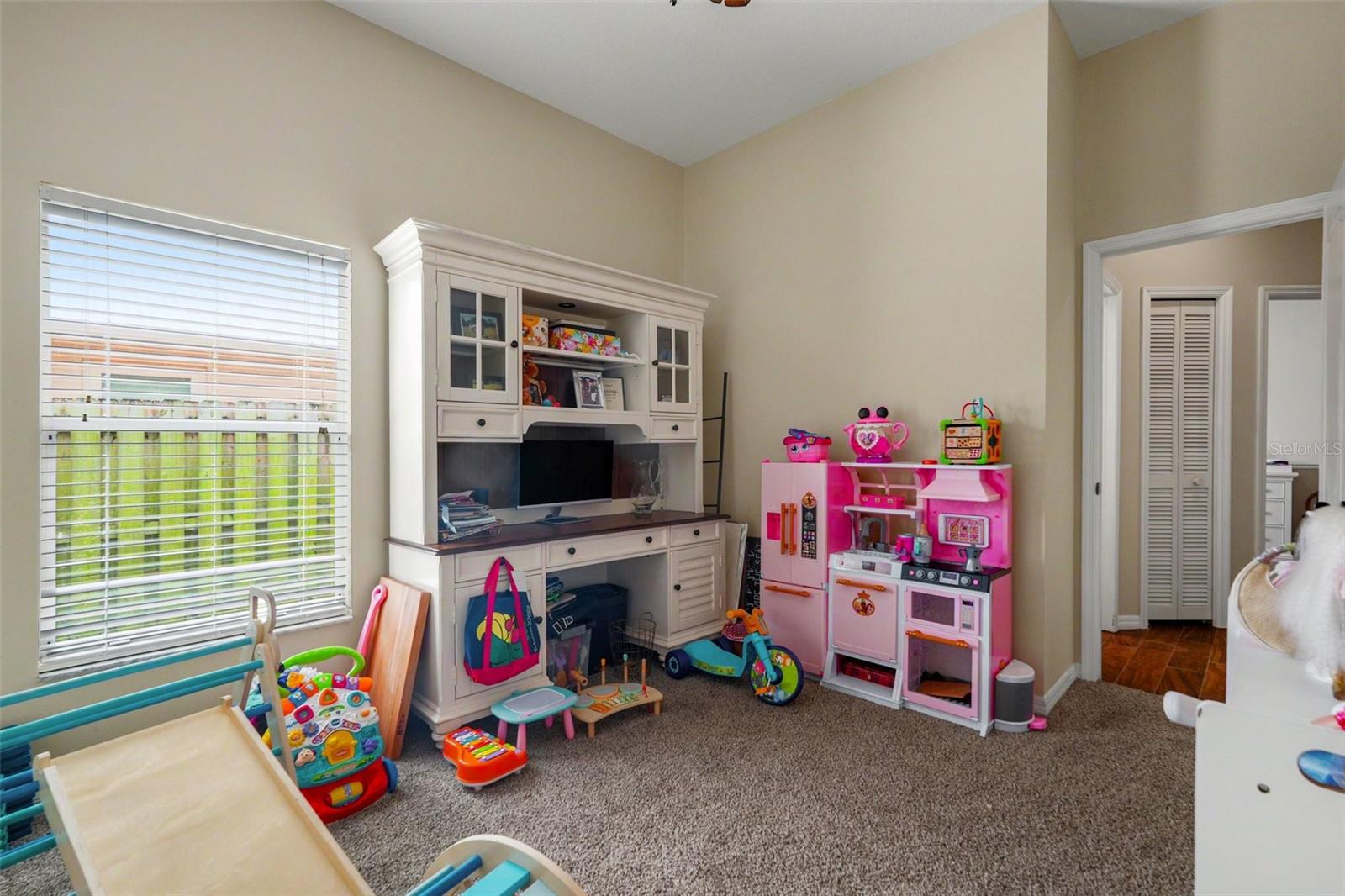 16809 WINDSOR PARK DR — photo 42