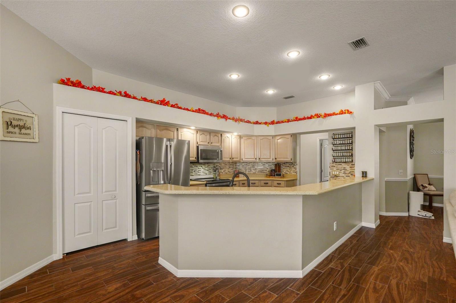16809 WINDSOR PARK DR — photo 21