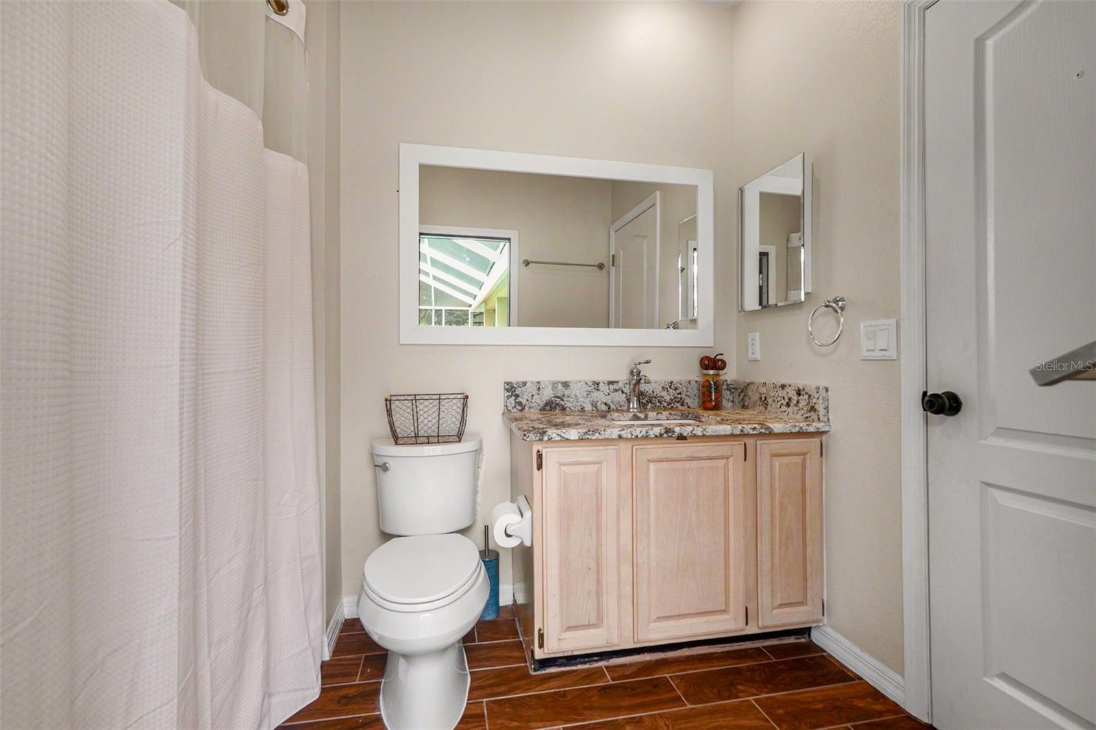 16809 WINDSOR PARK DR — photo 29