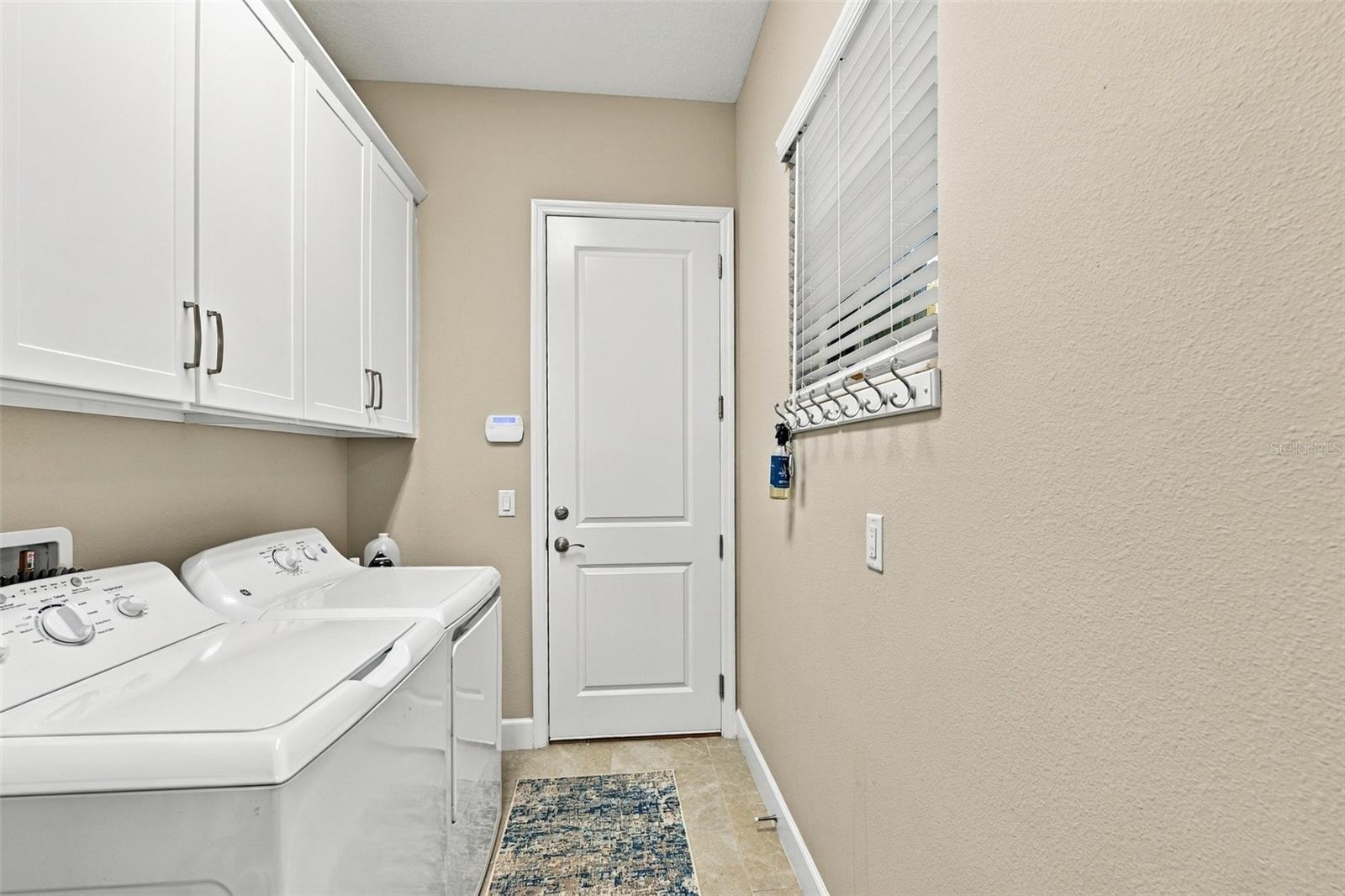 4814 SEVILLA SHORES DR — photo 39