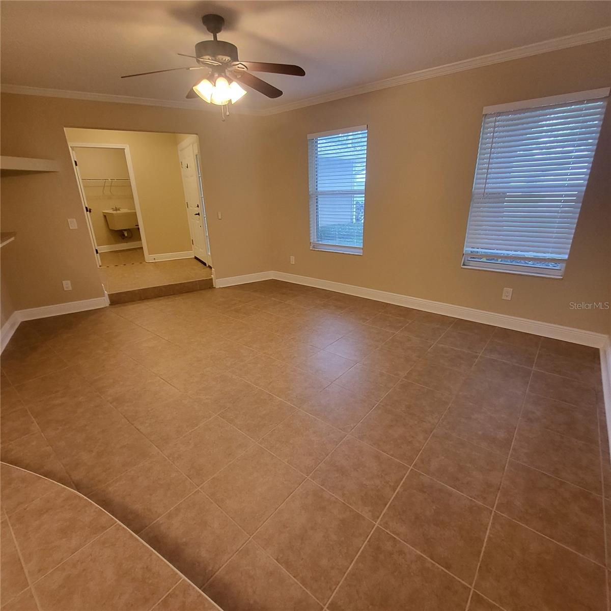 14906 WINTERWIND DR — photo 9