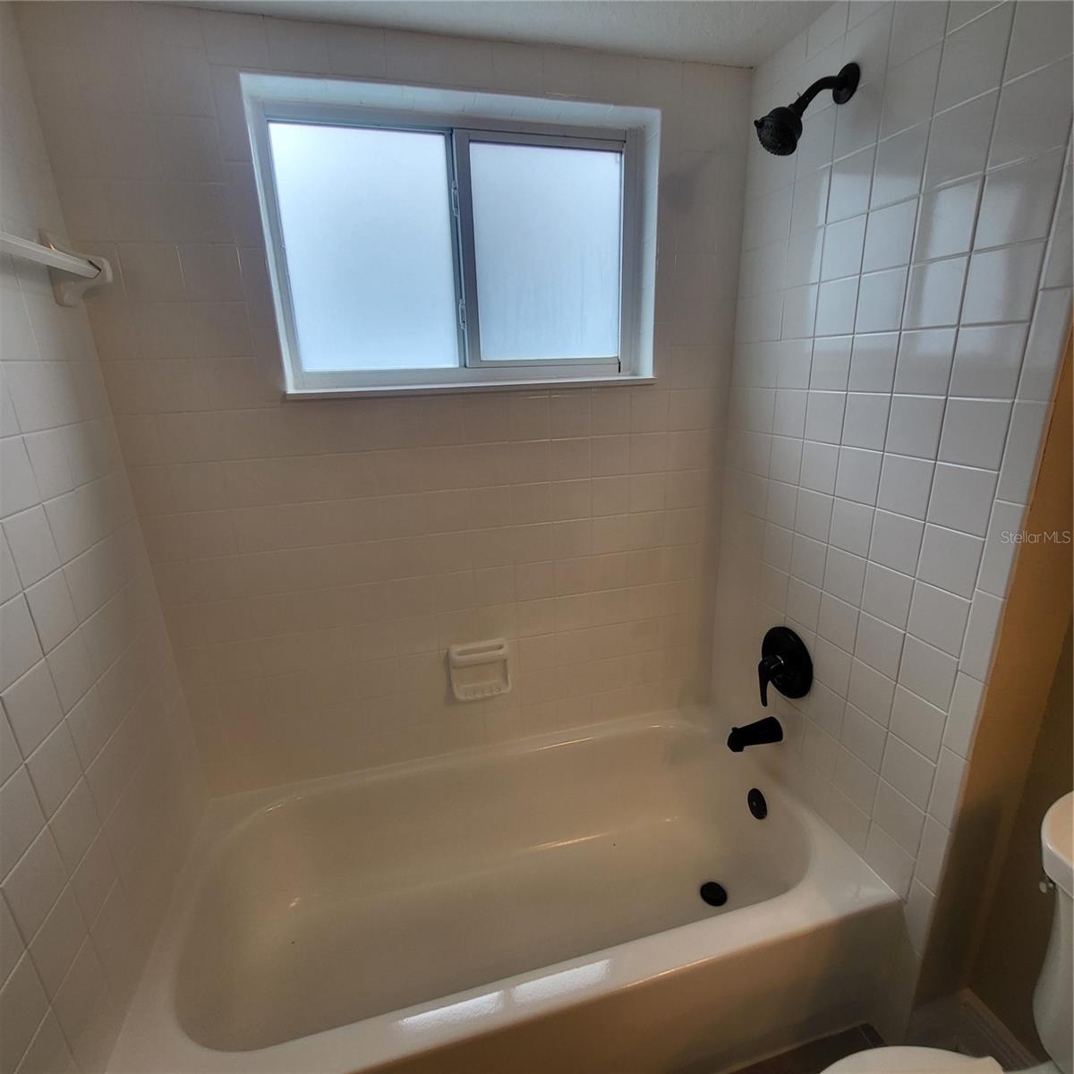 14906 WINTERWIND DR — photo 40