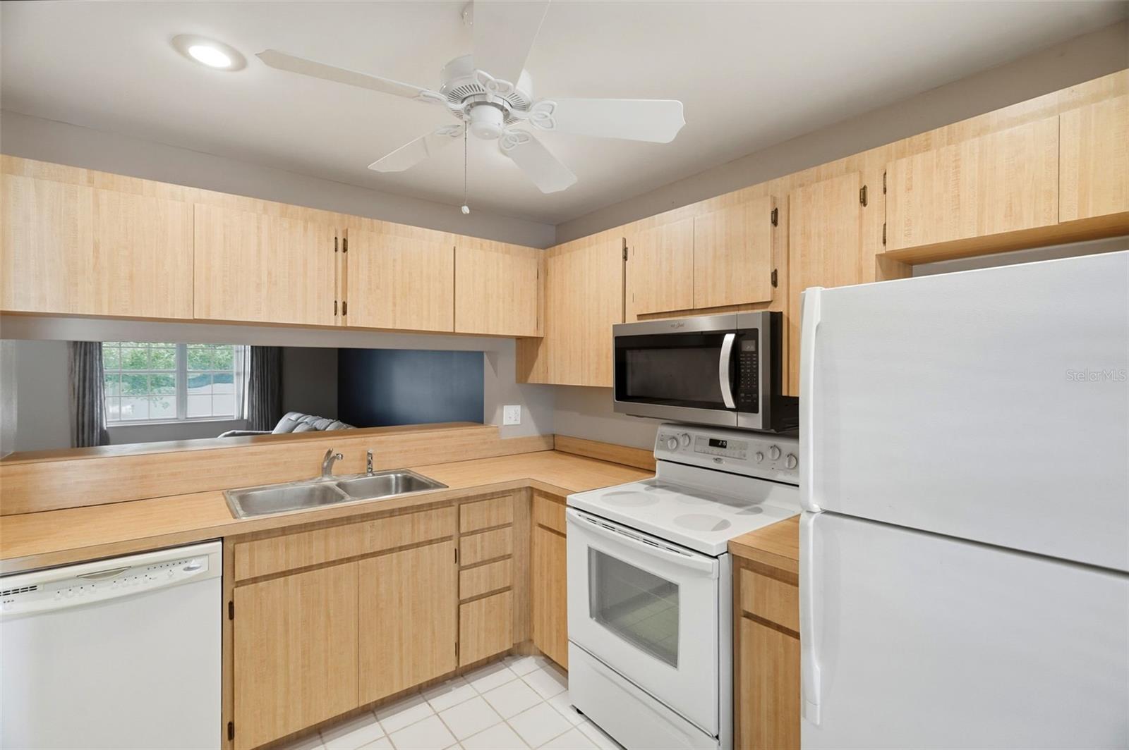 5265 E BAY DR #723 — photo 8