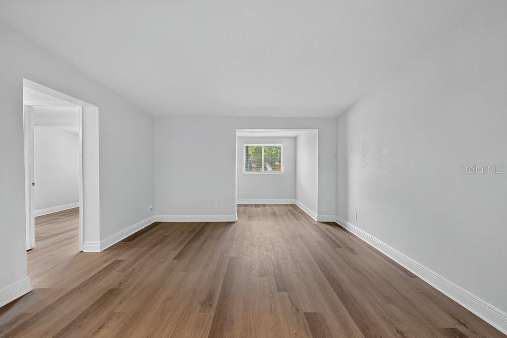 10528 113TH AVE — photo 10