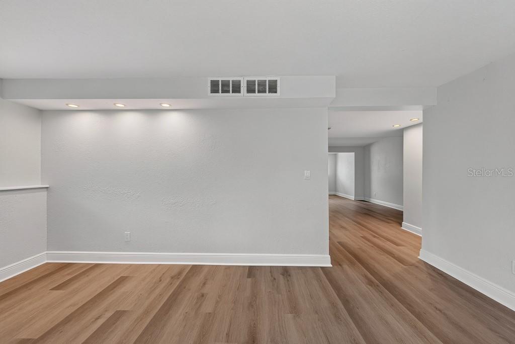 10528 113TH AVE — photo 25