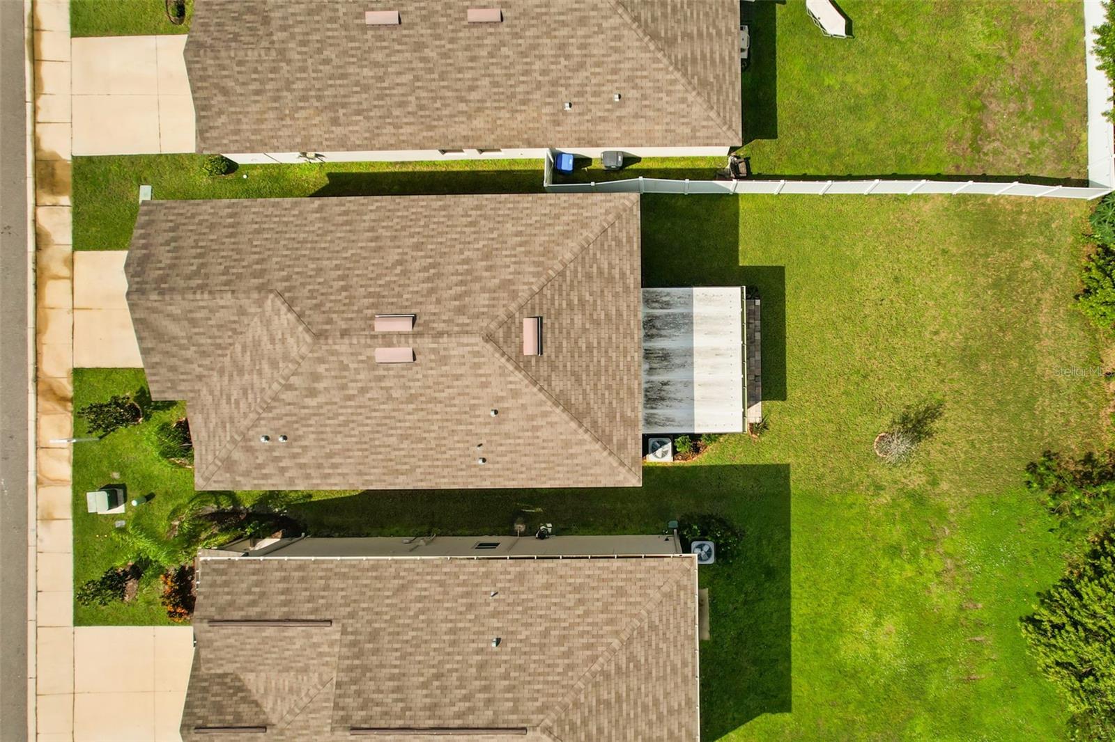509 ROYAL EMPRESS DR — photo 21