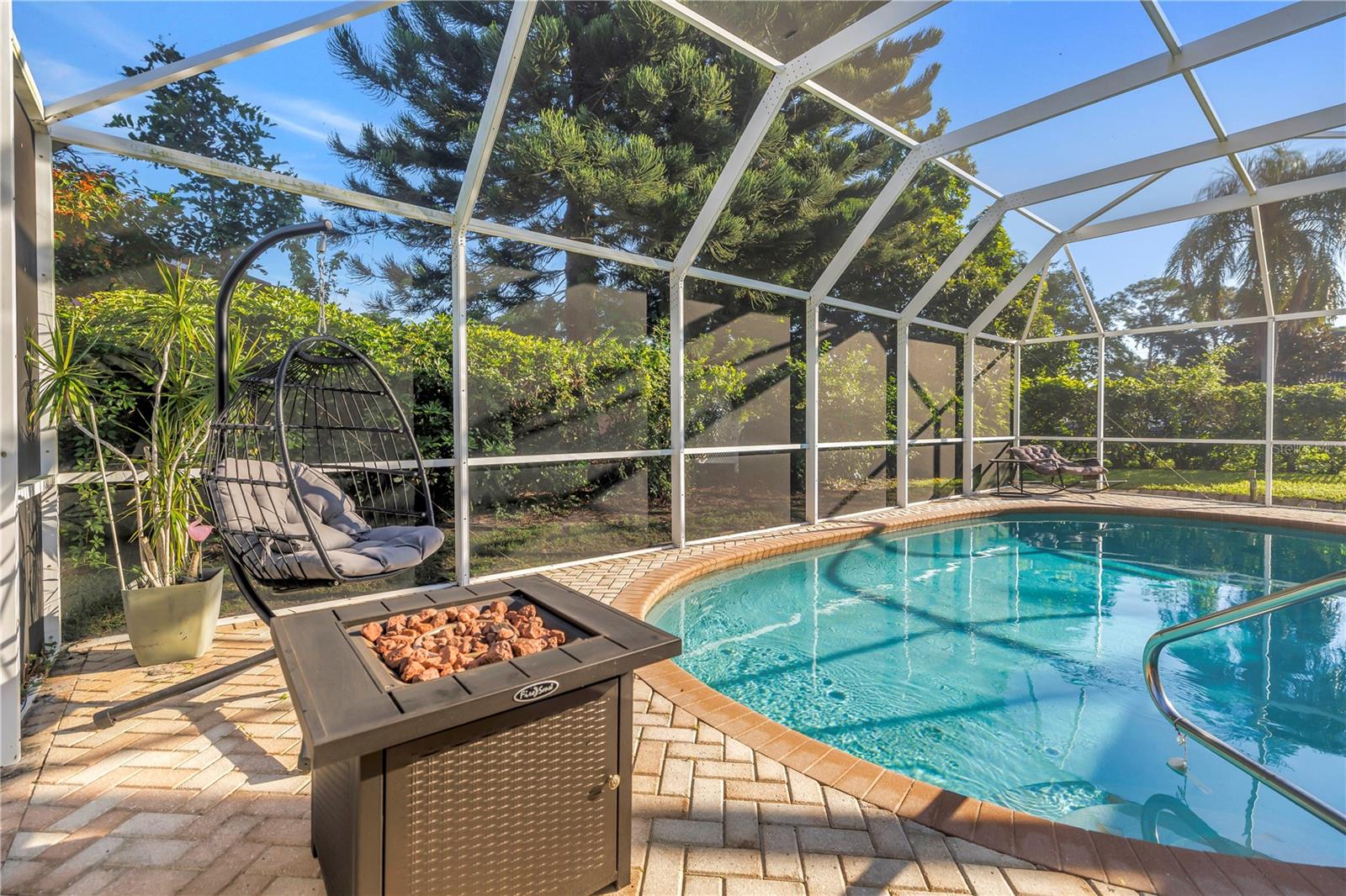 2079 EGRET DR — photo 25
