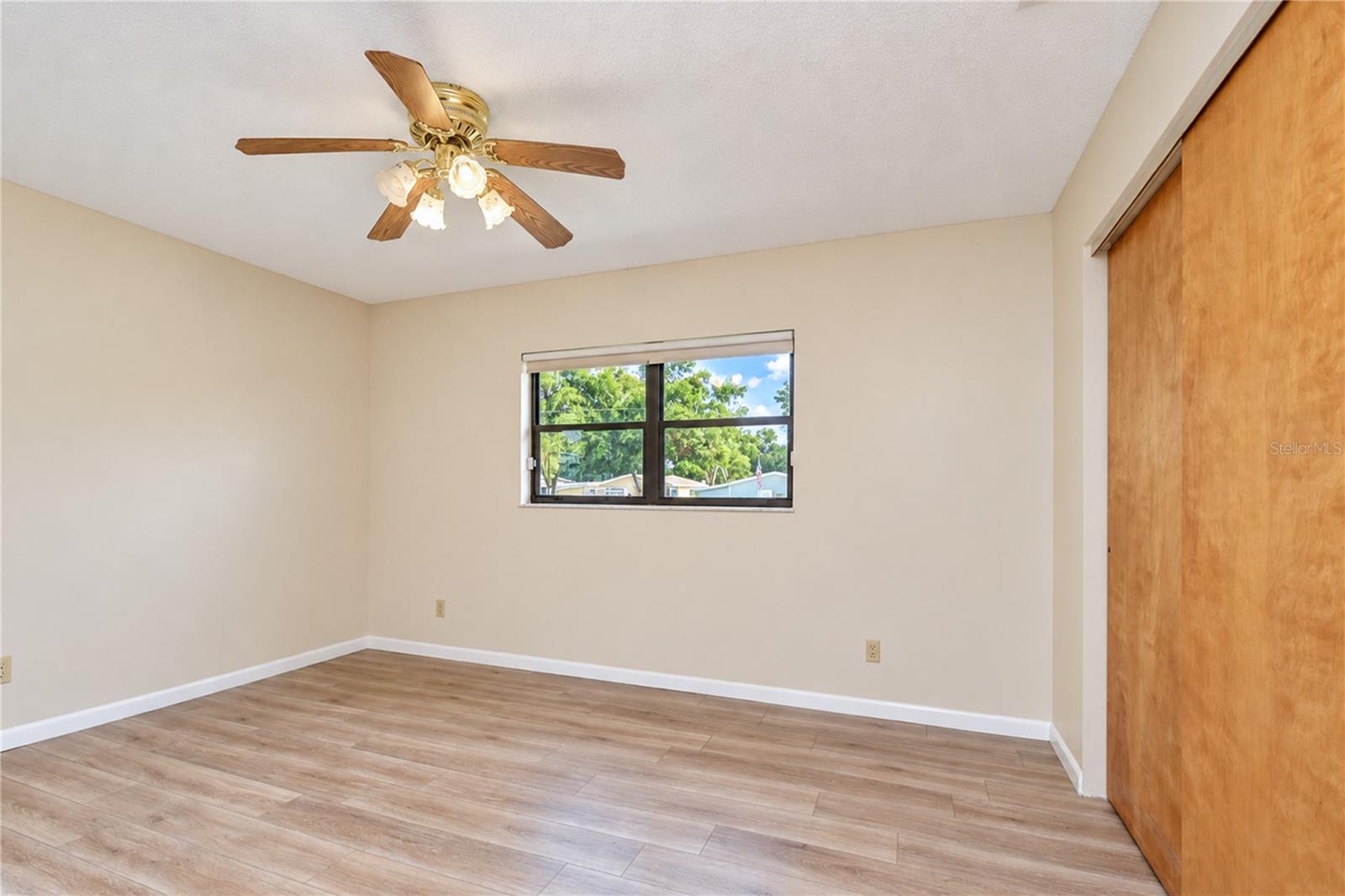 38740 WILDS RD — photo 33
