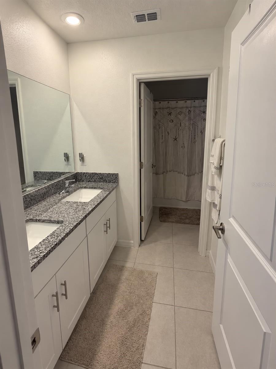 6304 BEVERLY HILLS DR — photo 14