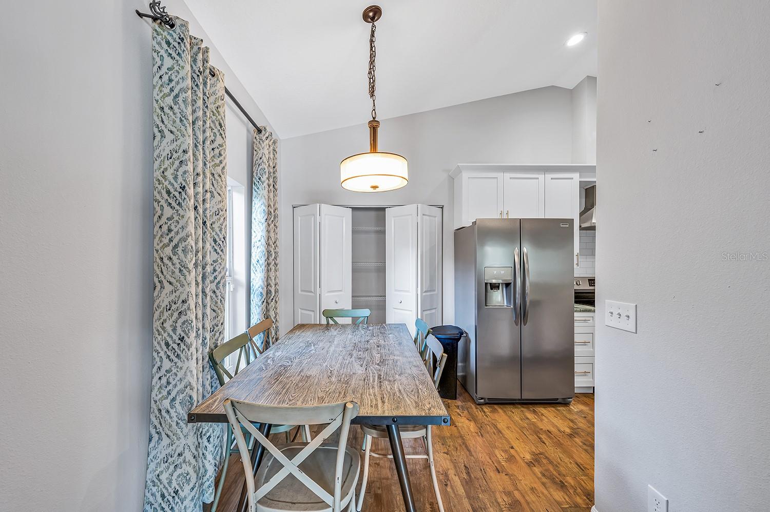 1606 E IDA ST — photo 10