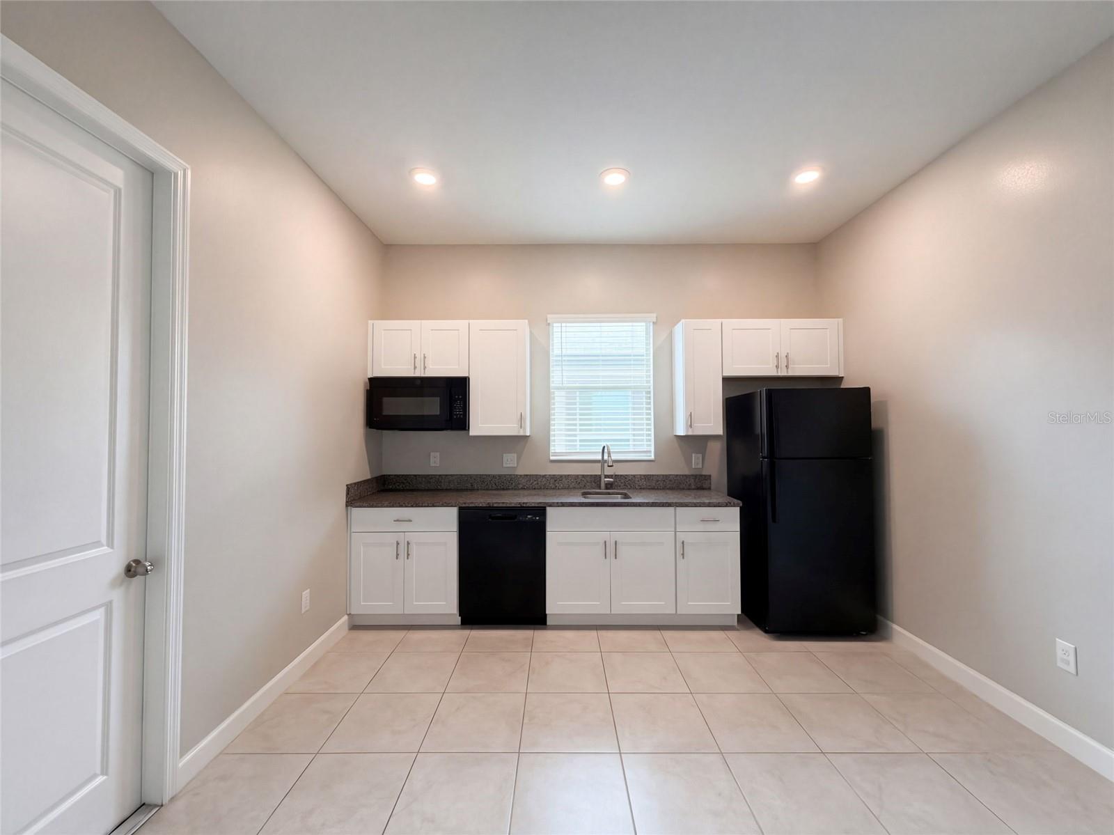 9430 CHANNING HILL DR — photo 8