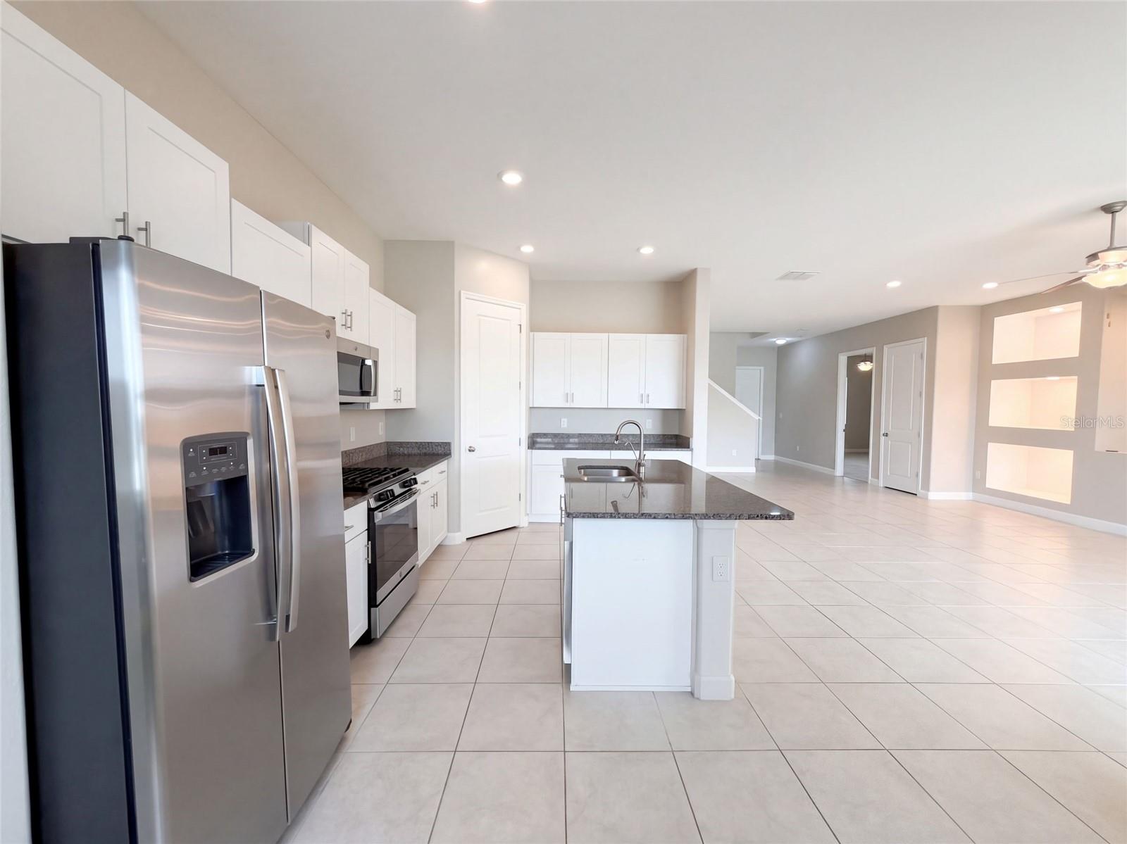 9430 CHANNING HILL DR — photo 2