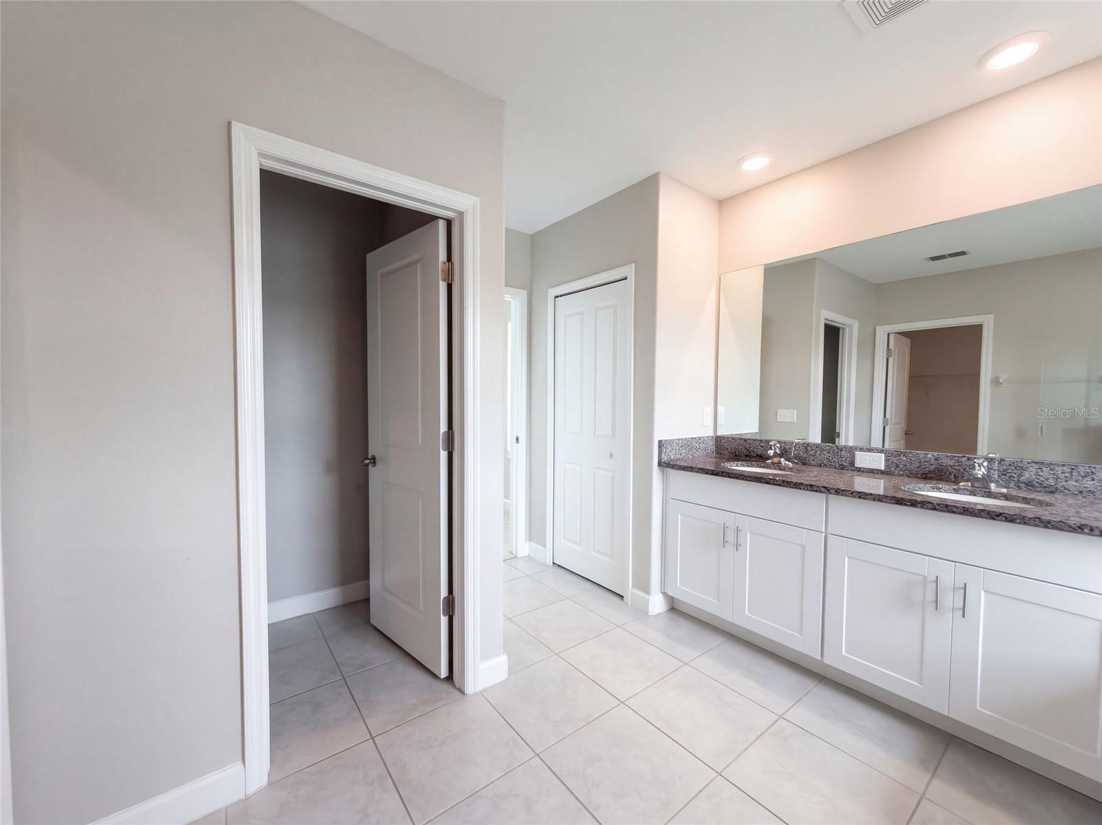 9430 CHANNING HILL DR — photo 11