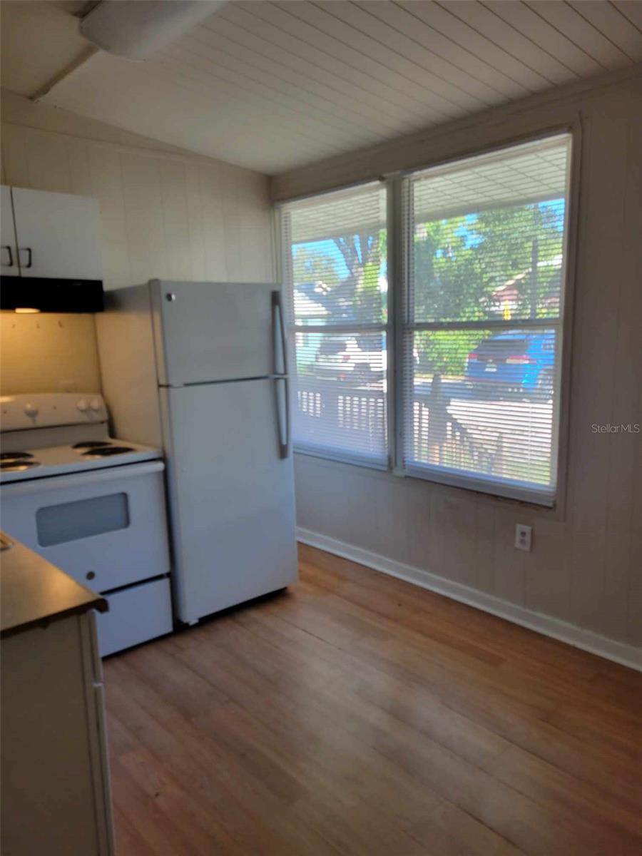 1767 FRUITVILLE RD — photo 4