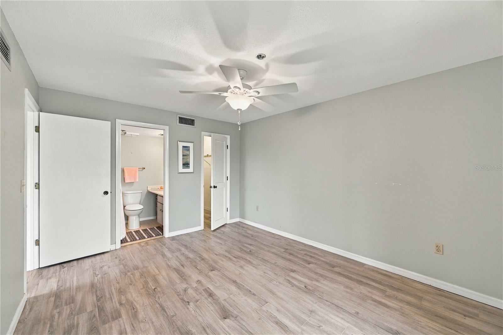 104 CAPRI ISLES BLVD #301 — photo 13