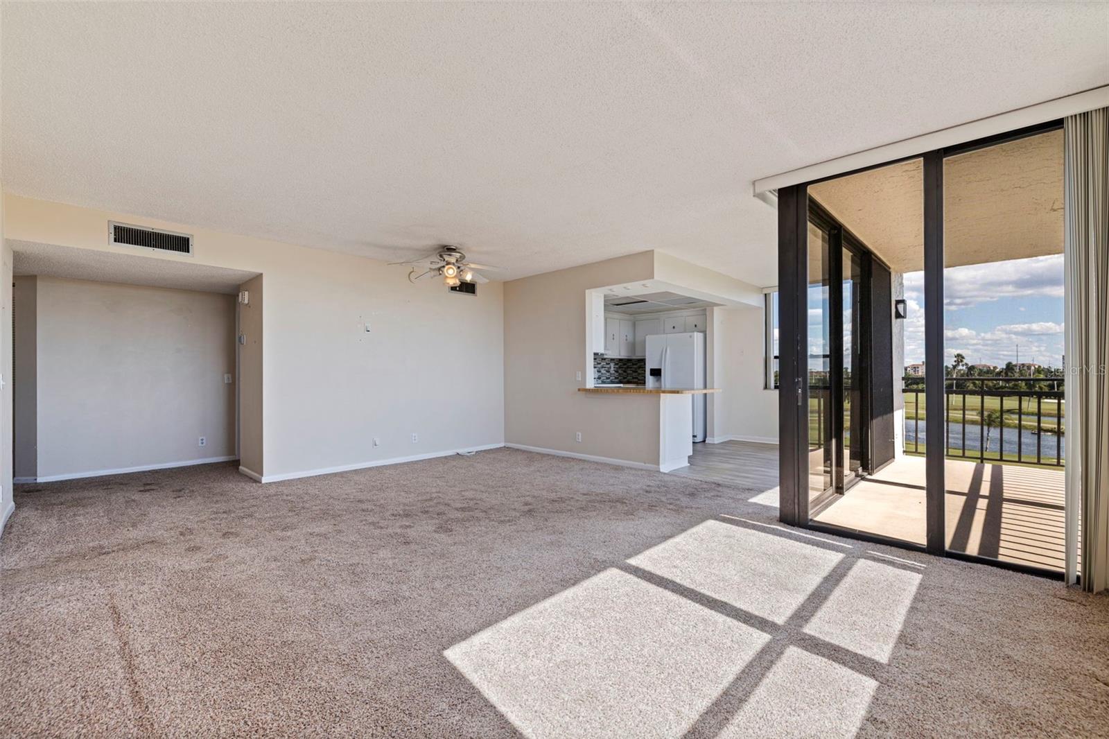 6210 SUN BLVD #408 — photo 3