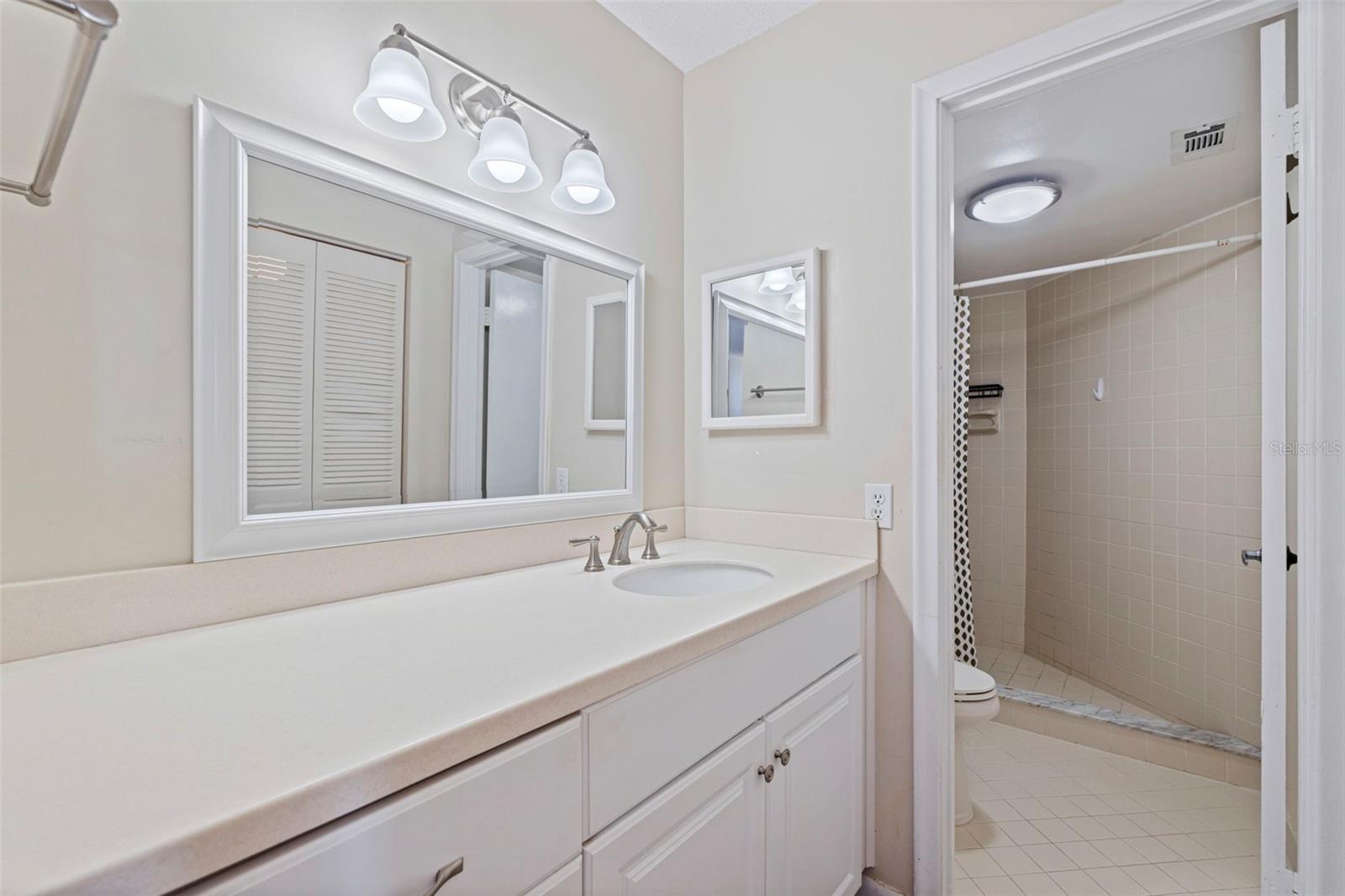 6210 SUN BLVD #408 — photo 13
