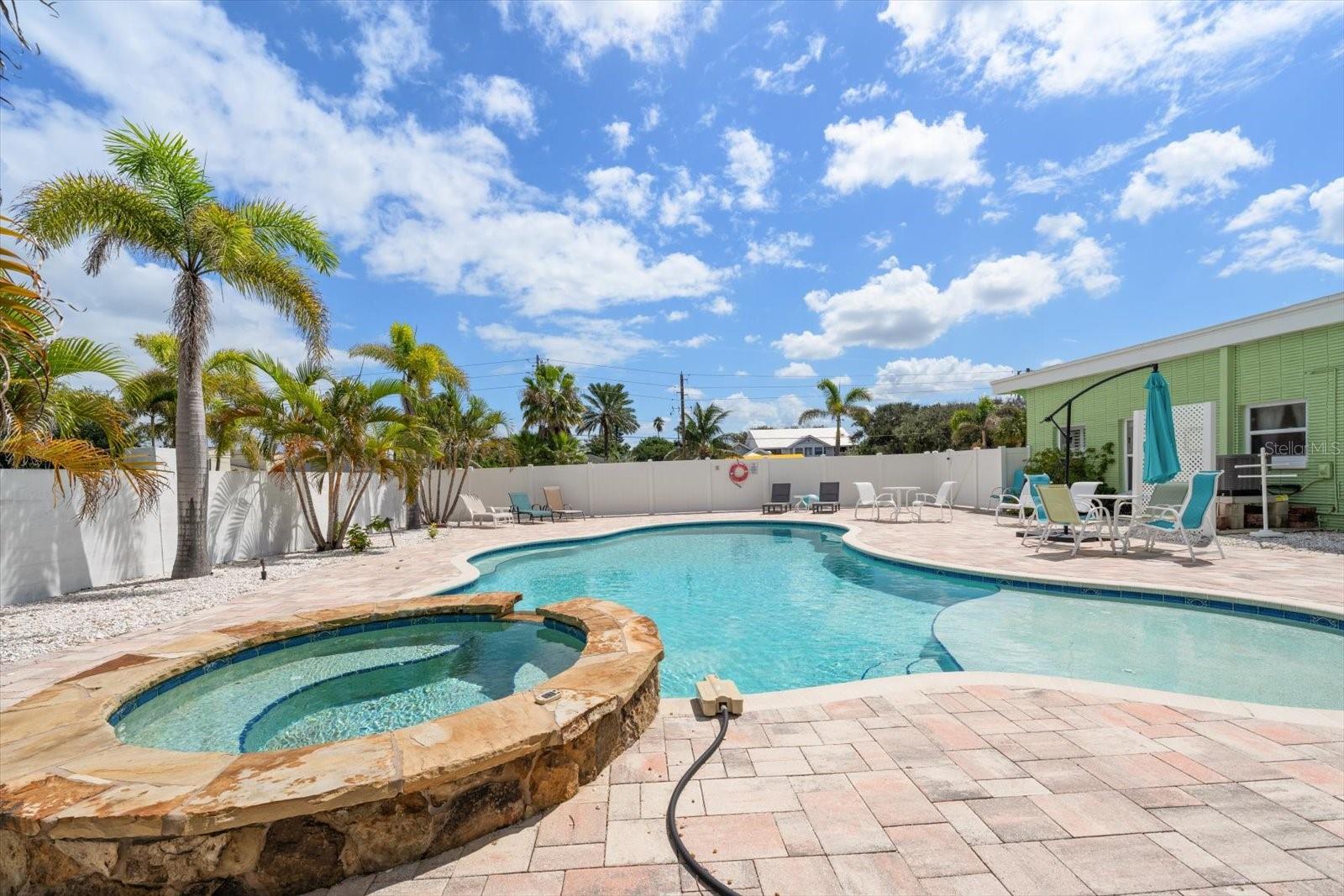 1512 GULF BLVD — photo 50