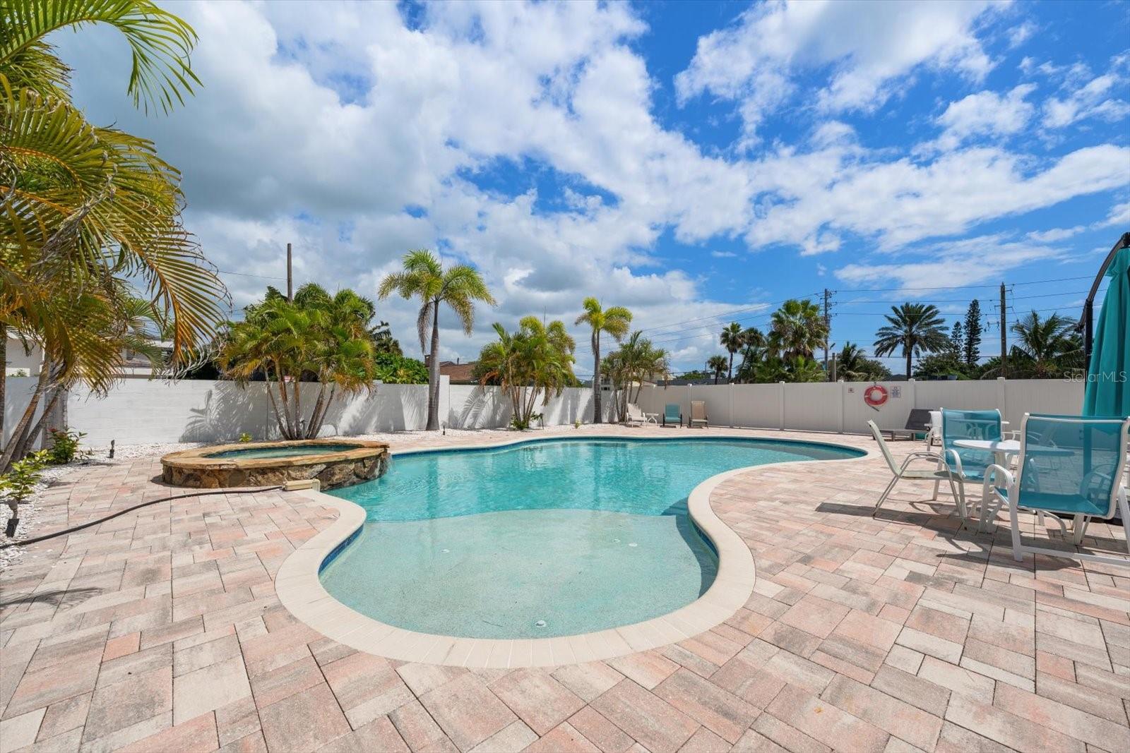 1512 GULF BLVD — photo 48