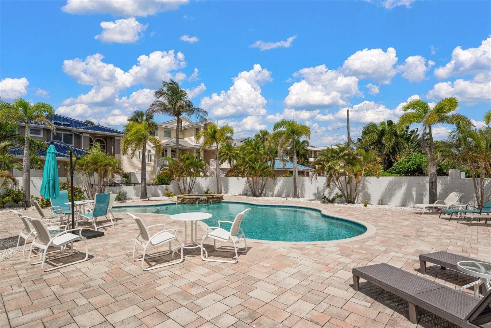 1512 GULF BLVD — photo 49