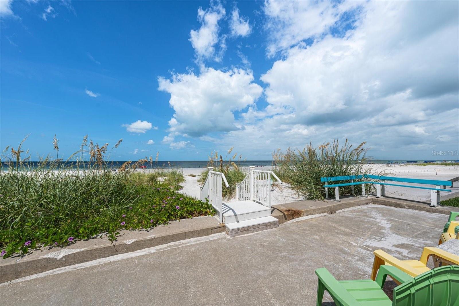 1512 GULF BLVD — photo 26