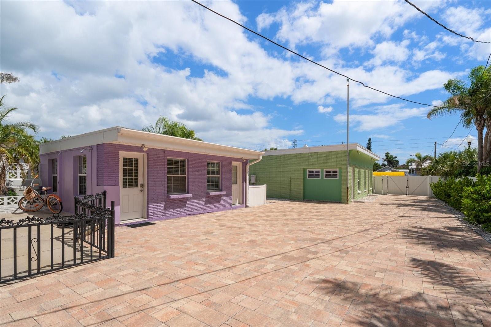 1512 GULF BLVD — photo 42
