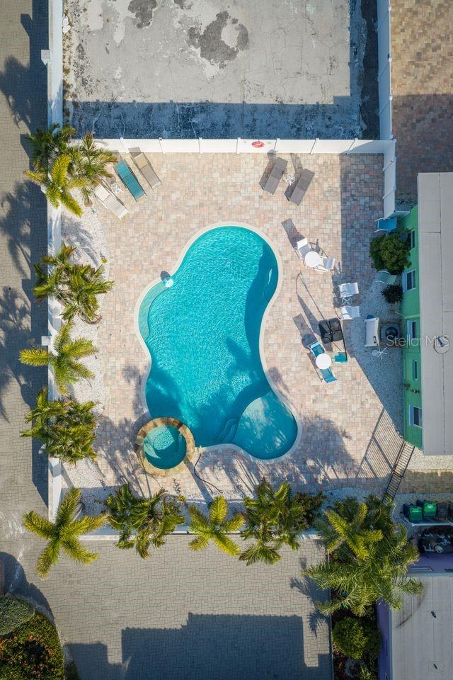 1512 GULF BLVD — photo 13