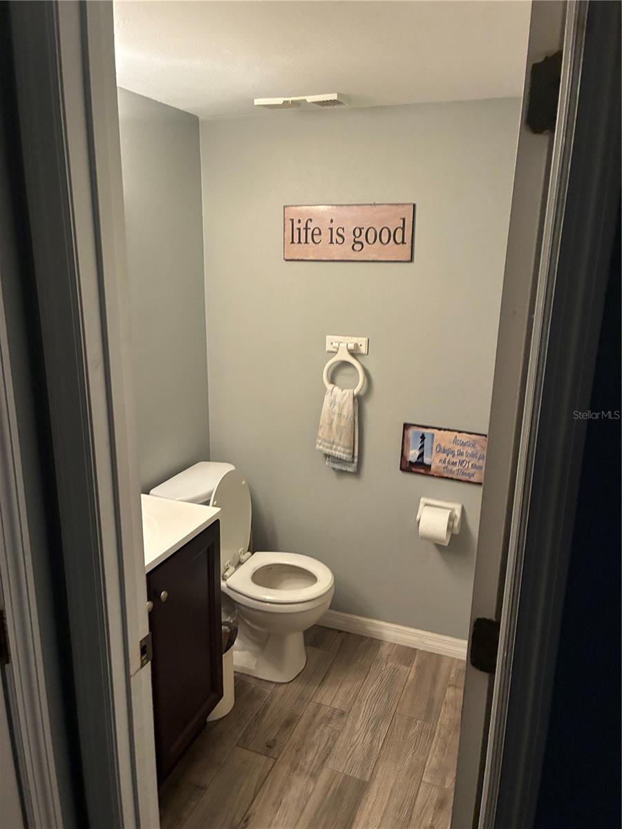 9209 SEMINOLE BLVD #17 — photo 5