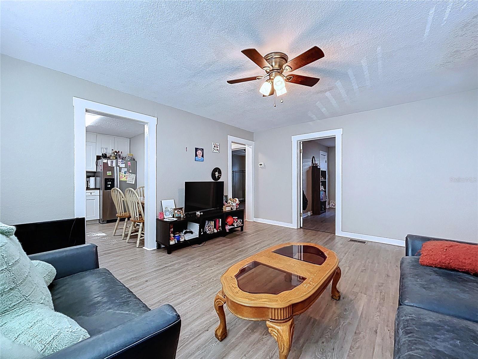 37250 FLORIDA AVE — photo 10