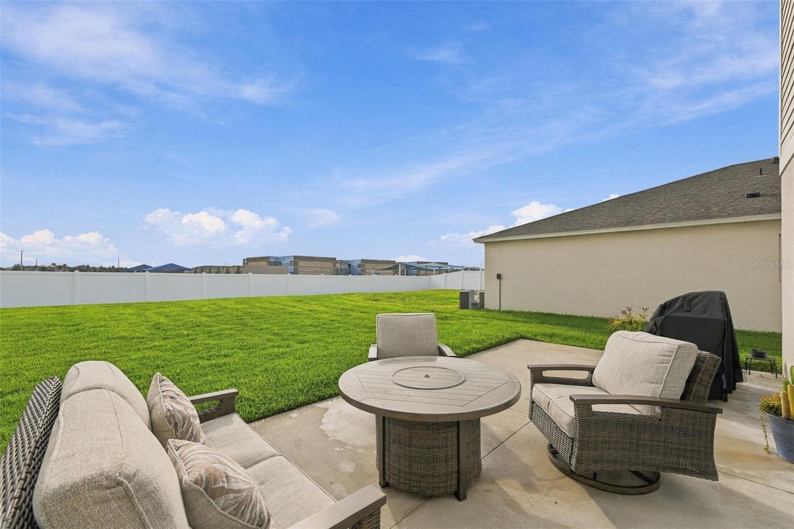12665 TANNENCREST DR — photo 33